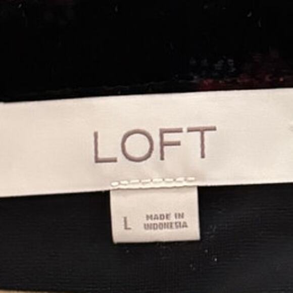 LOFT Velvet Floral Sweetheart Neck Puff Sleeve Top Black Red Roses Whimsigoth L - Picture 4 of 6